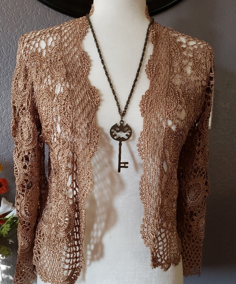 Cardigan - Picture 9 of 9